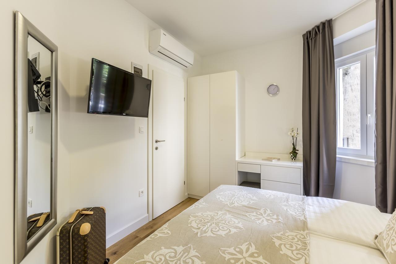 Centro Di Centri Due Hotell Split Eksteriør bilde